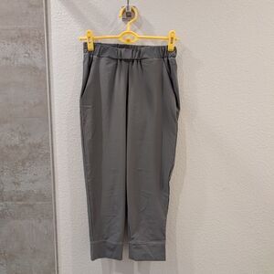 Gray Lightweight Cropped Pants